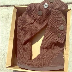 Tall knit Uggs